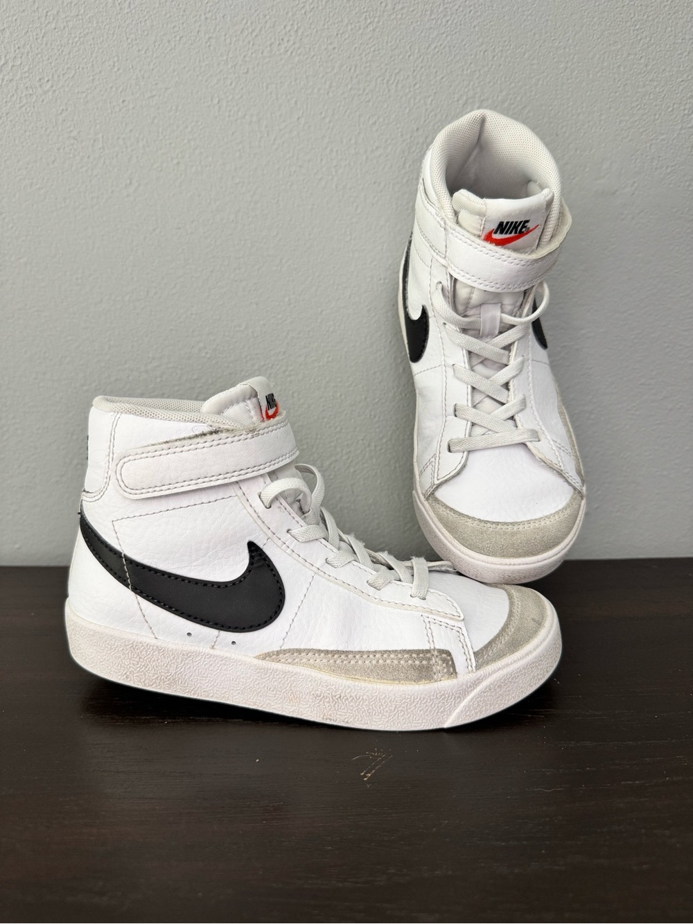 Nike Blazer Mid 77 Little Kid Sneakers 13.5C Retro White Black ClassicDA4087-100